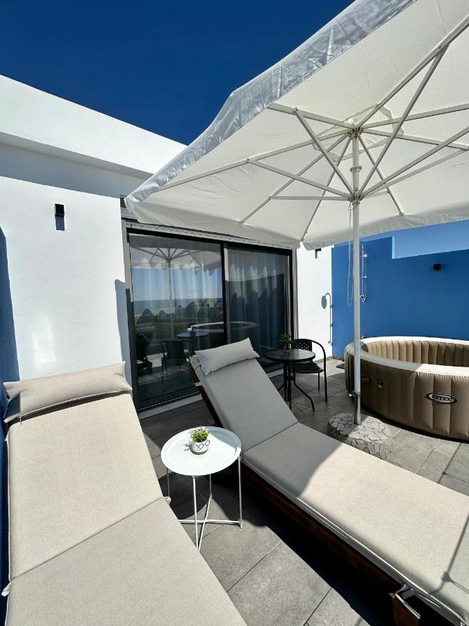 Royal Luxury Studios Archangelos  Exteriör bild
