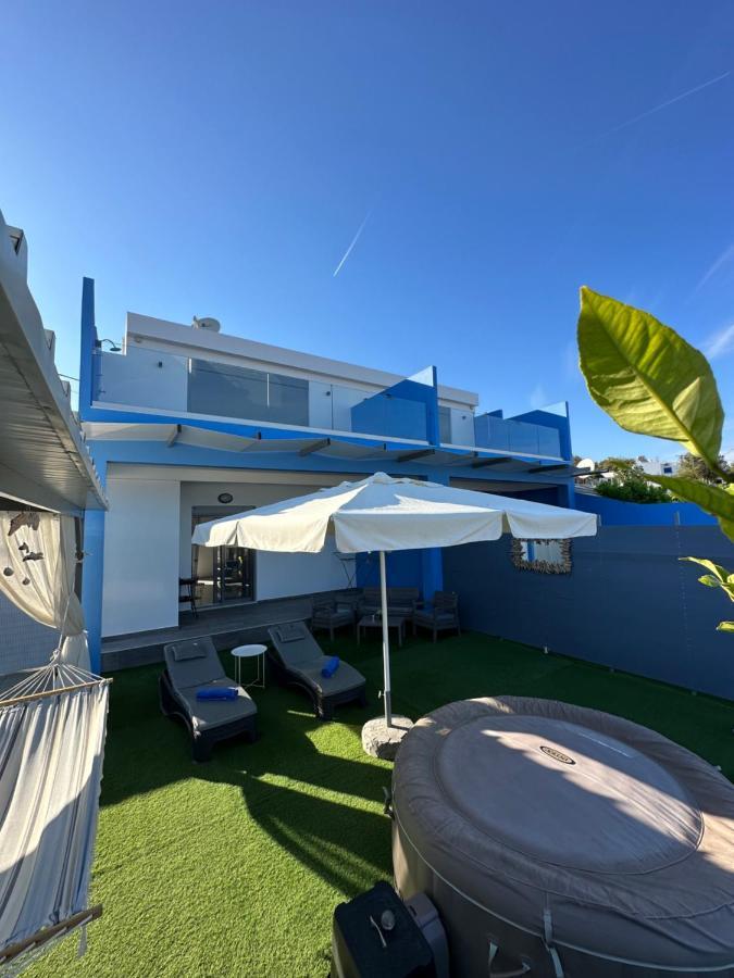 Royal Luxury Studios Archangelos  Exteriör bild
